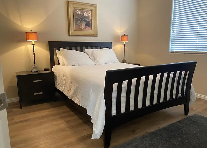 Luxurious Condo At The Springs By Cool Properties